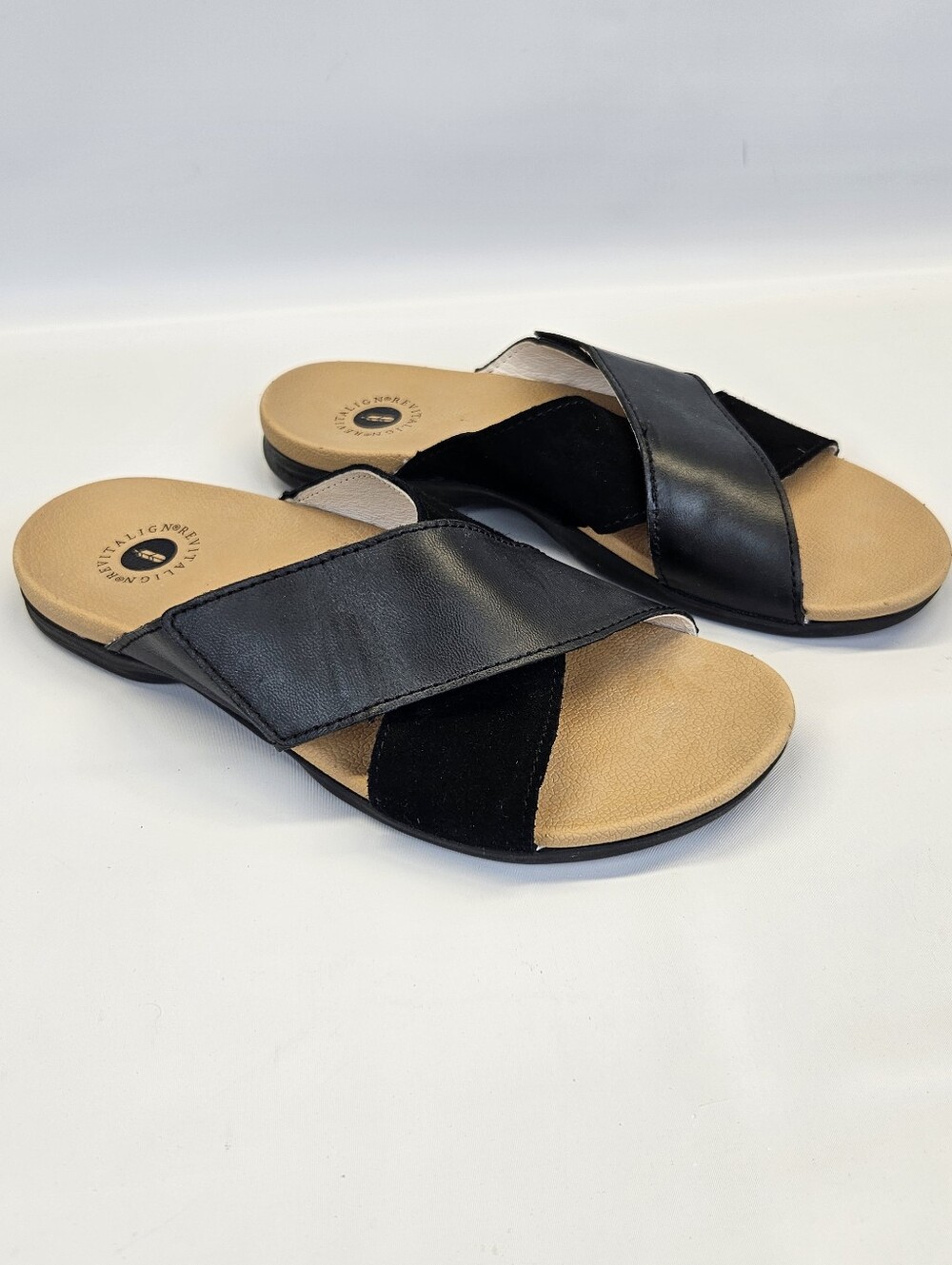Revitalign Paloma Slide Sandals Black Leather Womens 7B Adjustable Support